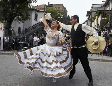 Gov’t mends fences with armed forces, indigenous group, Sombrero festival, New ethonographic exhibit, Dance