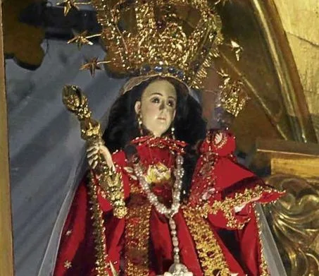 Electric shut-offs, Cuenca-Giron highway closure, Bus lane violations, Numismatic museum at Banco Central, Cuenca gastronomy, Honoring the virgin