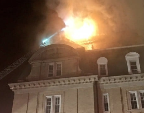 Fire destroys part of Ecuador’s U.S. embassy