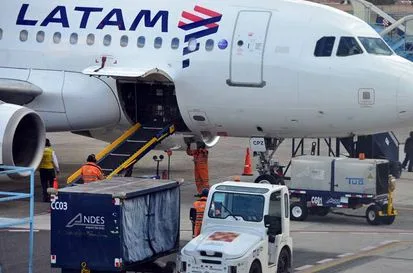 Cheaper Cuenca flights go on sale as government prepares to introduce fuel subsidy