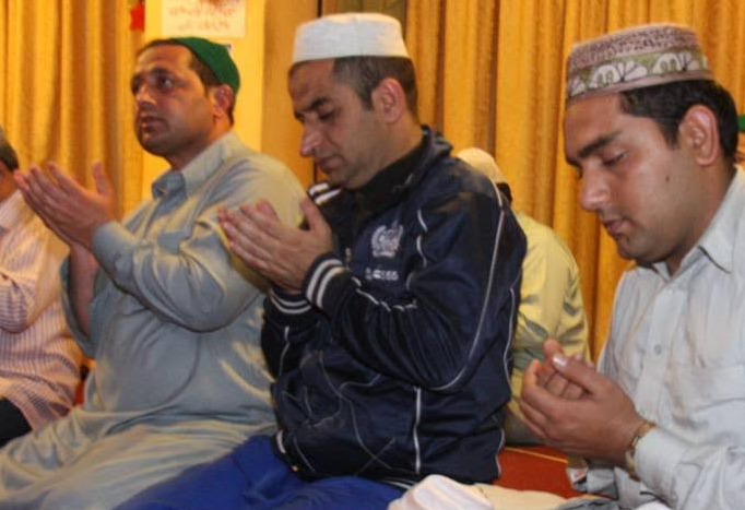 Cuenca’s Muslim community welcomes Cuencanos to their El Centro mosque