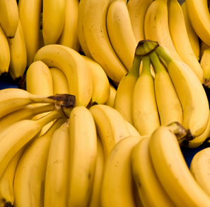 Economy grows by a surprising 3% in 2017 as consumer spending offsets reduced oil revenues