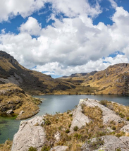 Solo crossing the Cajas