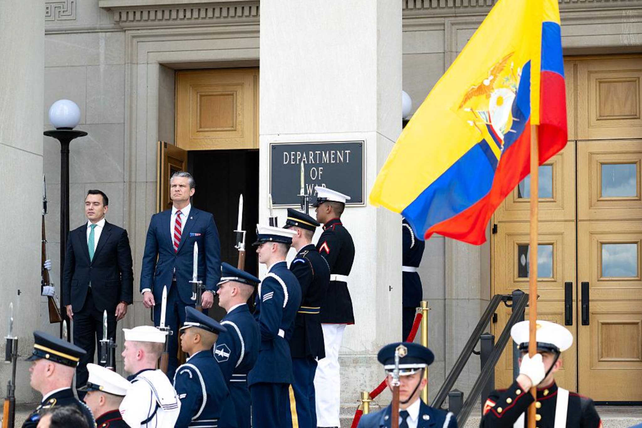 Hegseth-and-Noboa-push-deeper-regional-campaign-against-organized-crime