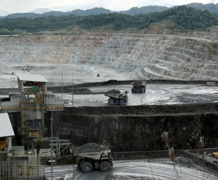 Panama shuts down open-pit copper mine following court orders and mass protests