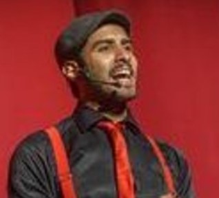 Juan Estrella, Cuenca’s premier magician, shares his tricks in benefit for Hearts of Gold