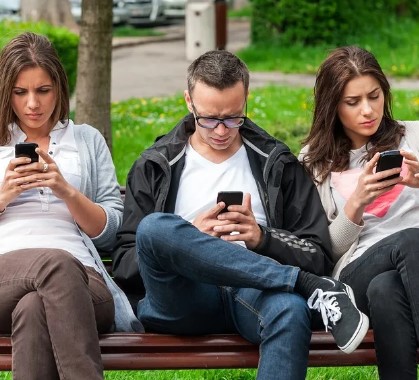 Cell phones are headed to the dustbin of high-tech history, Mark Zuckerberg predicts