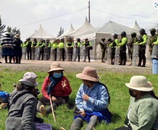 Cuenca city council goes on record against Loma Larga gold mine, cites 2022 referendum vote; Experts say the ‘other González’ was star of Sunday’s debate