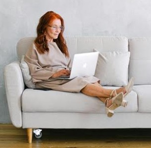 ‘Gray Nomads’ in Cuenca: A hidden asset to local businesses and the broader community