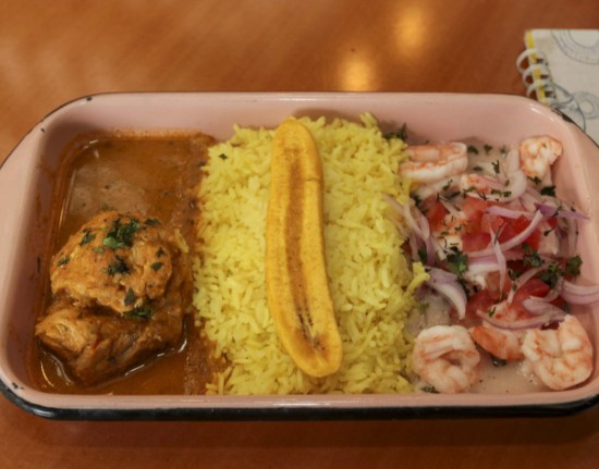 Events and notices: Restaurants serve a ‘taste of the coast;’ Toral exhibit opens; ‘Nights at the opera’ at Teatro Sucre; Tour of rural villages; Power Rangers