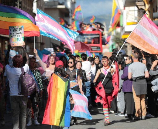 Police sweeps ‘clean up’ Cuenca public areas; Coca Codo Sinclair back in service; Thousands march in Pride Parade; U.S. Navy medical ship docks in Manta