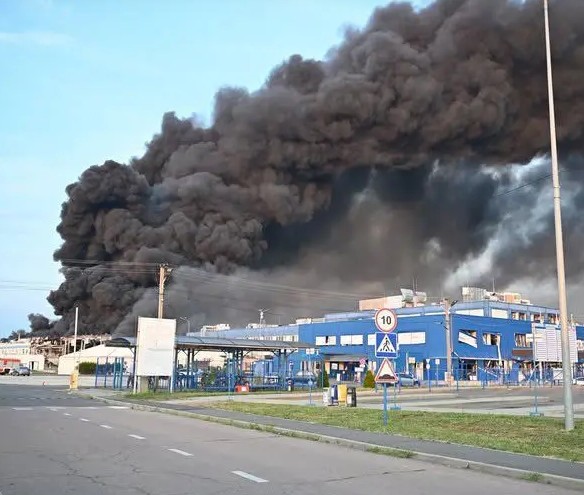 Why did Russian missiles target a coffee machine plant in western Ukraine?