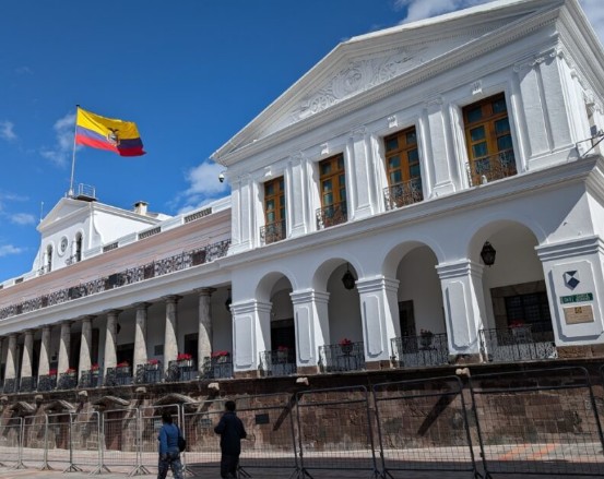 Noboa’s effort to bypass a court review of referendum question is blocked by Constitutional Court