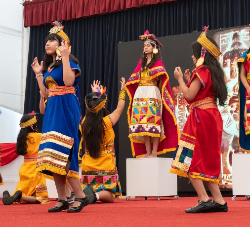 City considers three bus fare options; Recent murders are linked to criminal gangs; Warmi Festival features exhibits and events at San Francisco Plaza