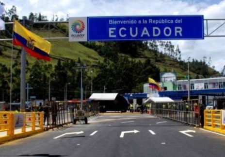 Local communities react angrily as Ecuador restricts border crossings with Colombia and Peru