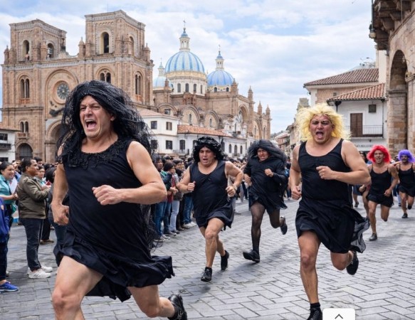 Public health system is failing, Cuencanos say; New Year’s is a four-day holiday; Men in drag race on New Year’s Eve; Basic salary increases to $482