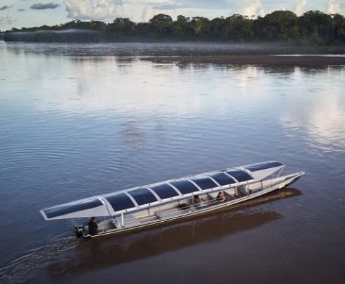 The Ecuadorian Amazon reduces noise in its rivers with solar boats and innovative acoustic measurements