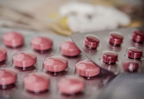 Countries where prescription drugs are available over the counter and countries that impose strict controls