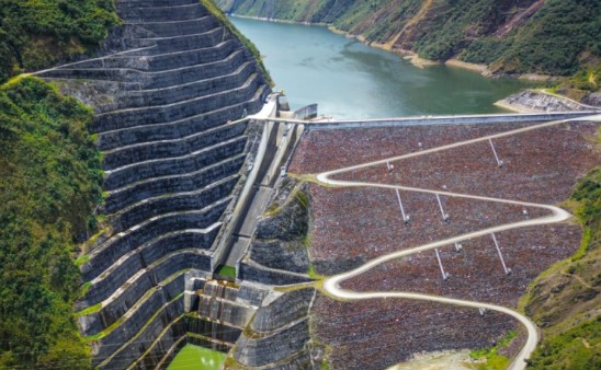 El Niño could mean $1.3 billion in ag losses; Noboa’s support drops to 26% in new poll; Court supports new state of emergency; Noboa opposes recall effort
