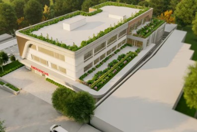 New city hospital ready to open; Extortionists busted in Cuenca; Monay overpass opens in Sept.; Crafts, food fairs in Ricaurte, Chordeleg; Free medical check-ups