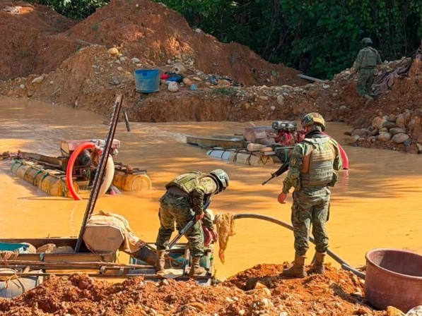 Despite military raids, criminal networks expand cross-border alliances between Ecuador and Colombia