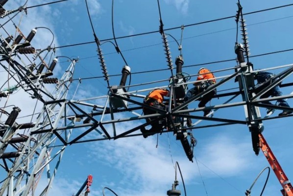 Government reduces power to 860 more businesses as conditions deteriorate at major power plants